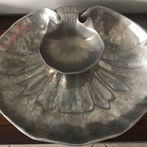 The‎ Wilton Co Vintage Shell servers